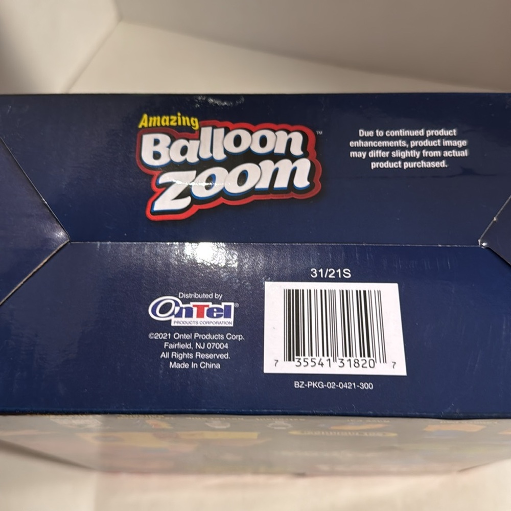 Balloon Zoom As Seen On TV Balloon-Powered Flying & Racing Set Brand New - Picture 11 of 11